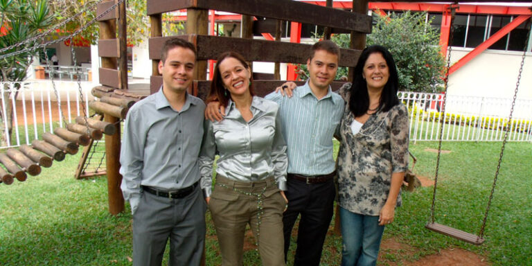 Uma Nova Equipe Mantenedora